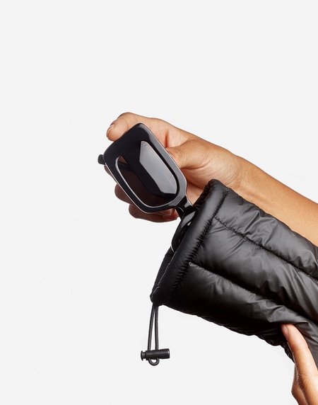 Accesorios Hawkers PADDED POUCH - BLACK