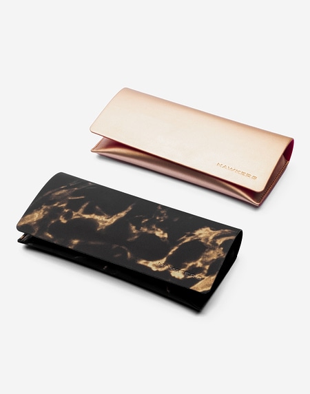 Accesorios Hawkers CLUTCH CASE - DARK MARBLE