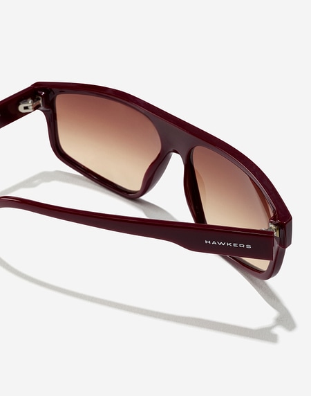 Gafas de sol Hawkers ASTRO - MAROON TERRACOTA ECO