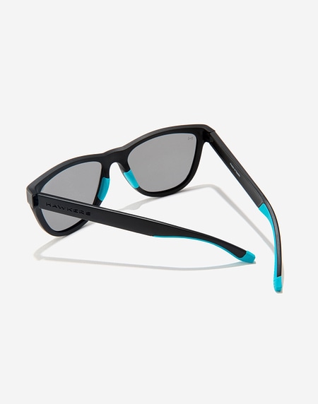 Gafas de sol Hawkers ONE SPORT RAW - POLARIZED BLACK DARK