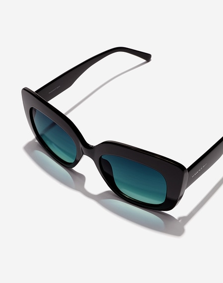 Gafas de sol Hawkers TANGO - BLACK BLUE TO GREEN ECO