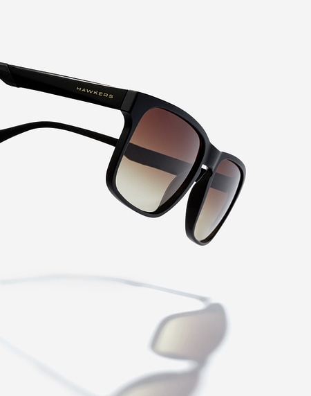 Gafas de sol Hawkers PEAK METAL - BLACK SMOKY BROWN