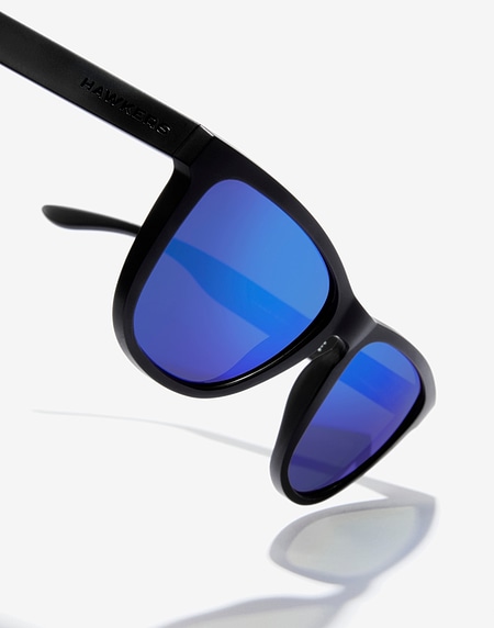 Gafas de sol Hawkers ONE RAW - POLARIZED BLACK SKY