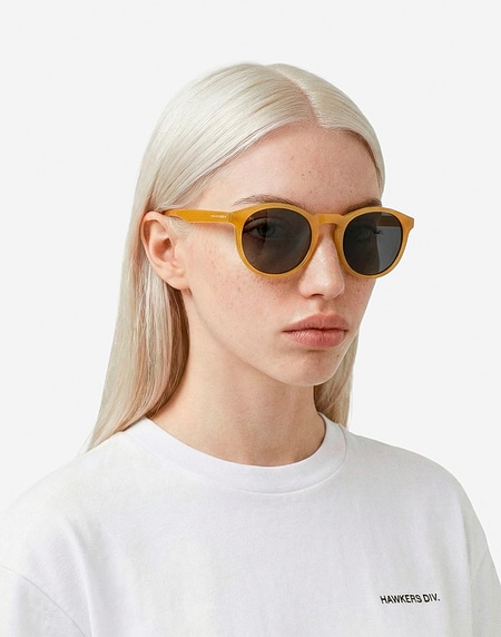 Gafas de sol Hawkers BEL AIR - MUSTARD DARK