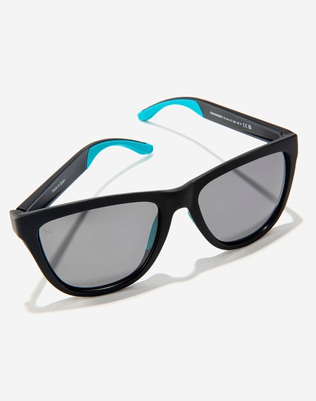 Gafas de sol Hawkers ONE SPORT RAW - POLARIZED BLACK DARK