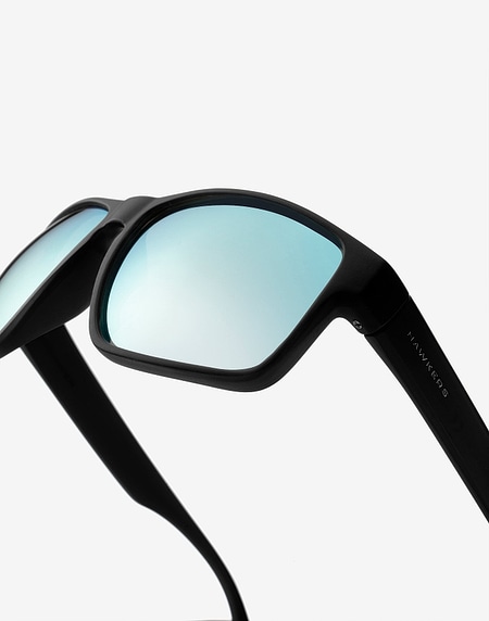 Gafas de sol Hawkers FASTER - BLACK BLUE CHROME