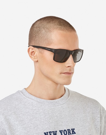 Gafas de sol Hawkers TRACK - POLARIZED BLACK DARK