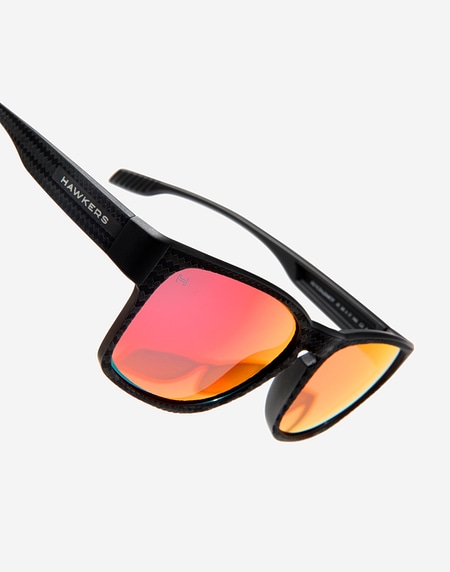 Gafas de sol Hawkers CORE RAW CARBON FIBER - POLARIZED BLACK RUBY