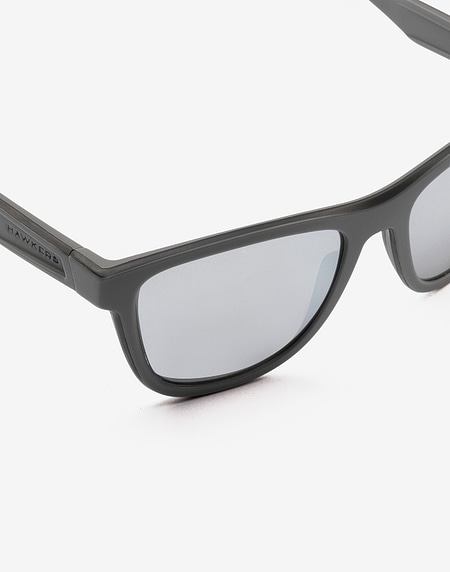 Gafas de sol Hawkers GREY BLACK RUBBER - BLUE CHROME ONE S