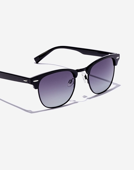Gafas de sol Hawkers CLASSIC BOLD - POLARIZED BLACK MATTE GREY