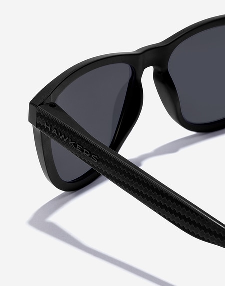 Gafas de sol Hawkers ONE RAW CARBON FIBER - POLARIZED DARK