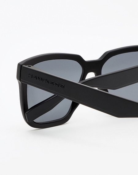 Gafas de sol Hawkers POLARIZED CARBON BLACK DARK MOTION