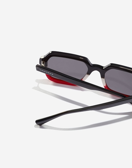 Gafas de sol Hawkers TRI COLOR DARK MINIMAL
