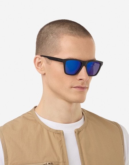 Gafas de sol Hawkers POLARIZED RUBBER BLACK - SKY ONE LS