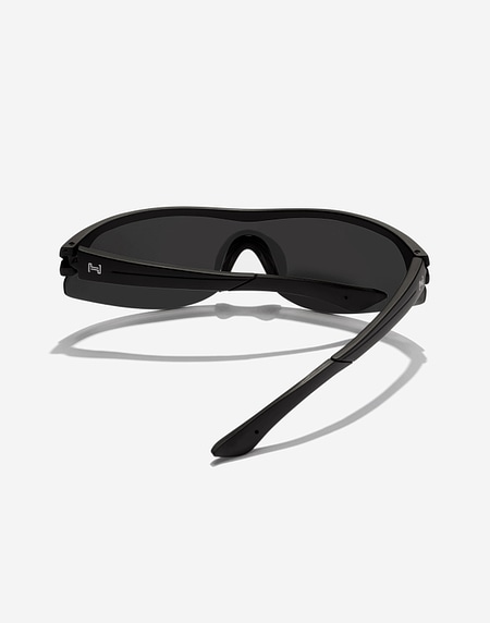 Gafas de sol Hawkers ACTIVE - POLARIZED BLACK DARK