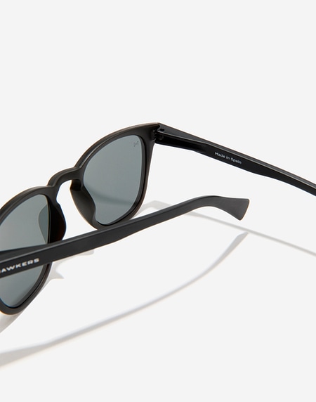Gafas de sol Hawkers CLASSY RAW - BLACK DARK