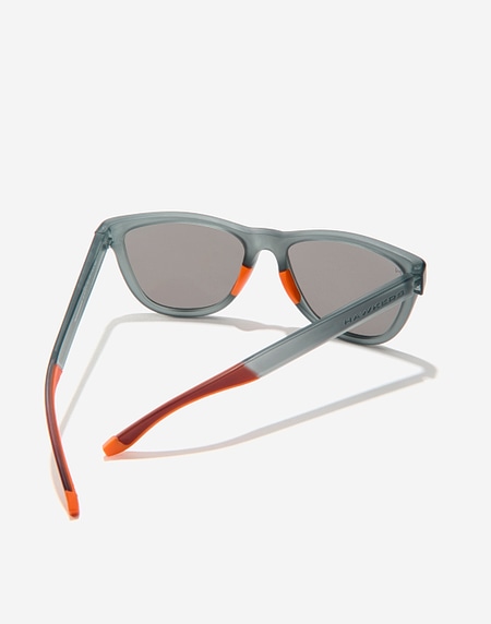 Gafas de sol Hawkers ONE SPORT RAW - POLARIZED GREY SMOKE CHROME