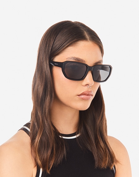 Gafas de sol Hawkers BOLT - POLARIZED BLACK DARK