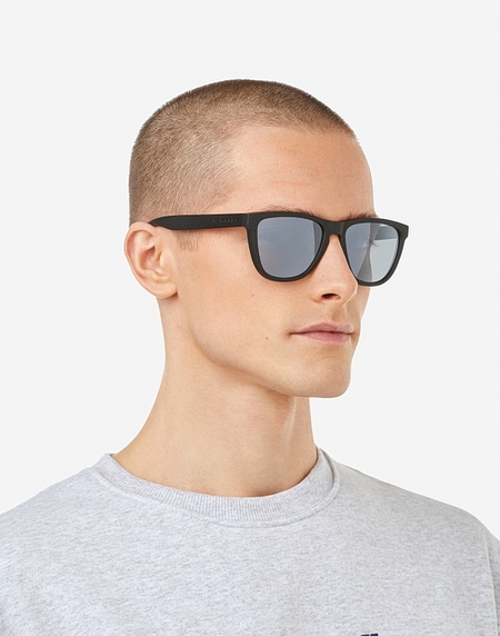 Gafas de sol Hawkers ONE RAW - POLARIZED BLACK CHROME