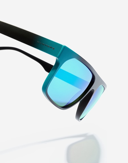 Gafas de sol Hawkers CHEEDO - CARBON BLACK BLUE EMERALD