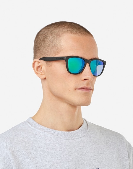 Gafas de sol Hawkers POLARIZED CARBON BLACK - EMERALD ONE