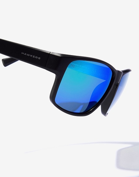 Gafas de sol Hawkers FASTER RAW - POLARIZED BLACK EMERALD