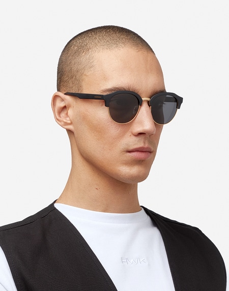 Gafas de sol Hawkers RUBBER BLACK - DARK CLASSIC ROUNDED