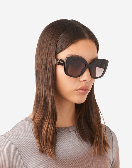 Gafas de sol Hawkers TANGO - CAREY SMOKY BLACK ECO