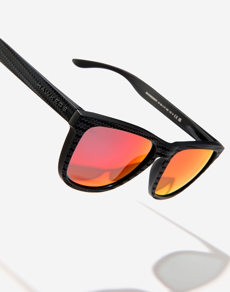 Gafas de sol Hawkers ONE RAW CARBON FIBER - POLARIZED BLACK RUBY