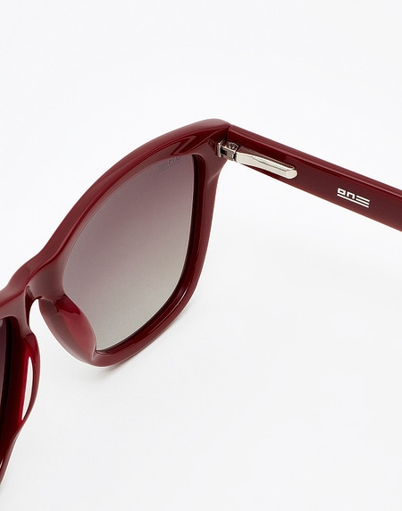 Gafas de sol Hawkers DIAMOND BURGUNDY - DARK ONE X