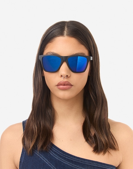Gafas de sol Hawkers POLARIZED RUBBER BLACK - SKY ONE LS